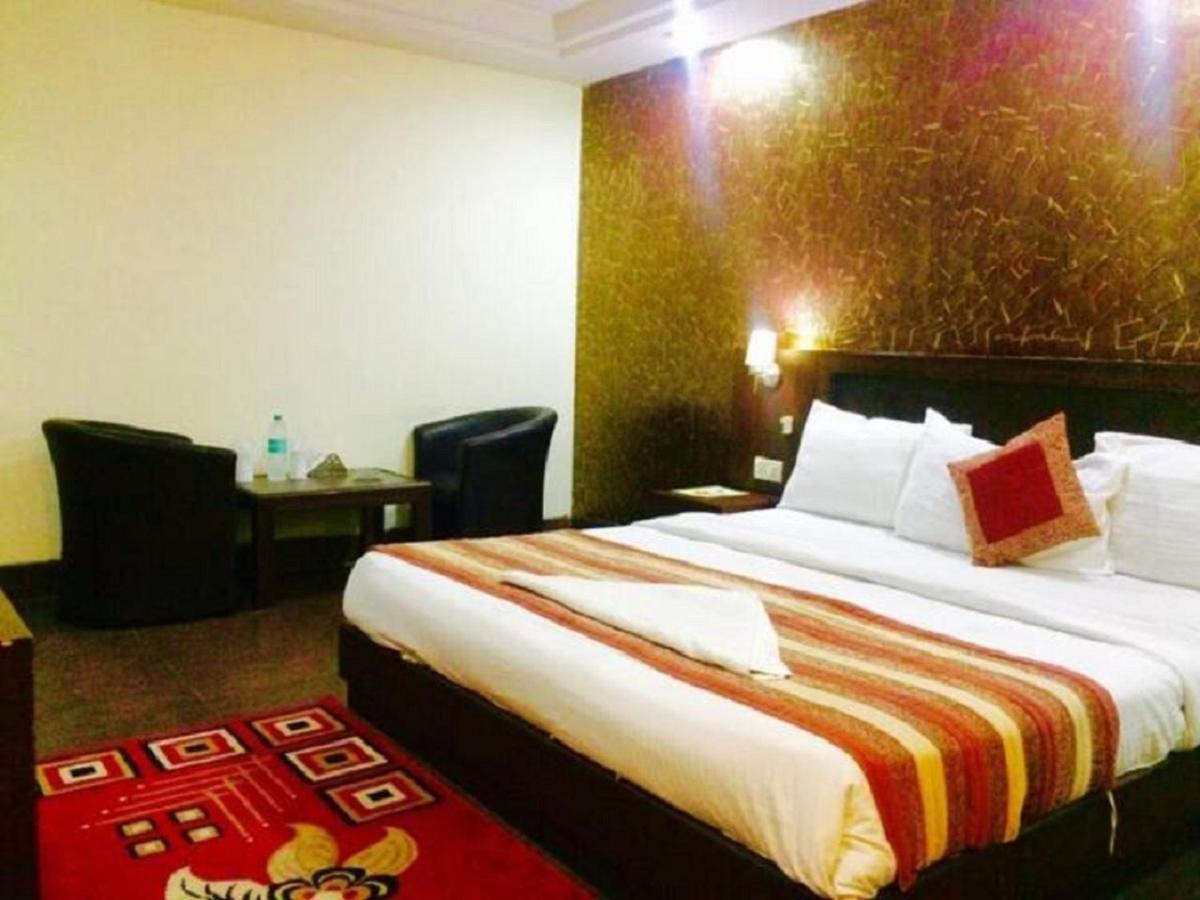 Hotel Hotel Vishal Delhi Aerocity 3*