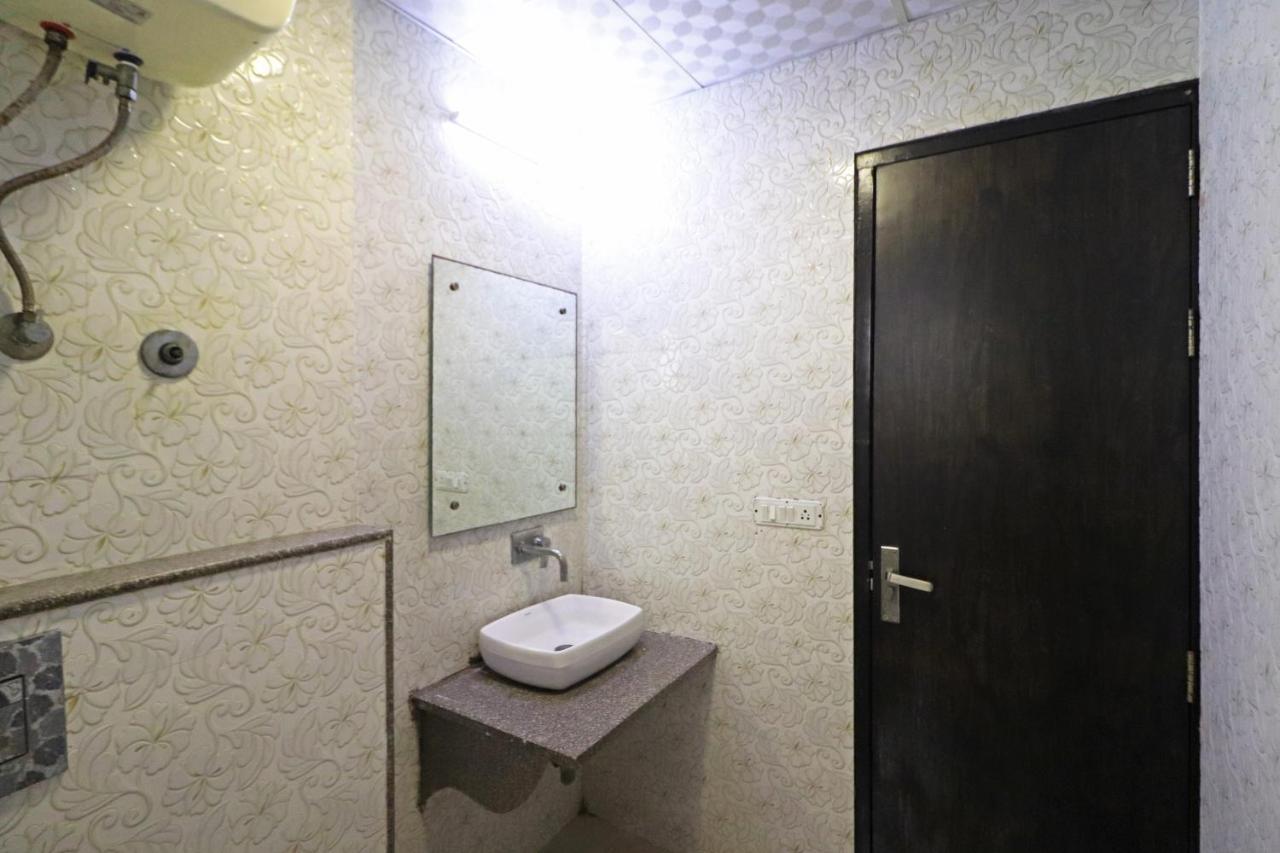 Hotel Vishal Delhi Aerocity Hotel New Delhi