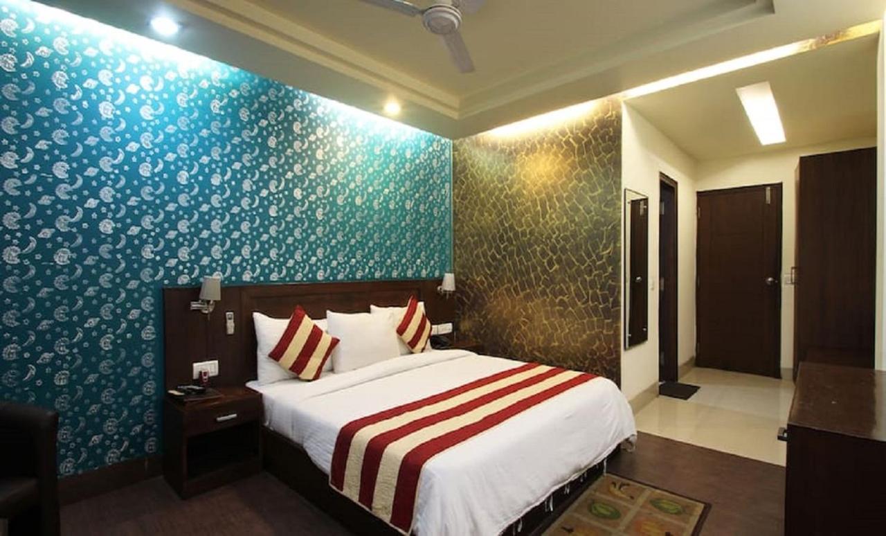 Hotel Vishal Delhi Aerocity 3*